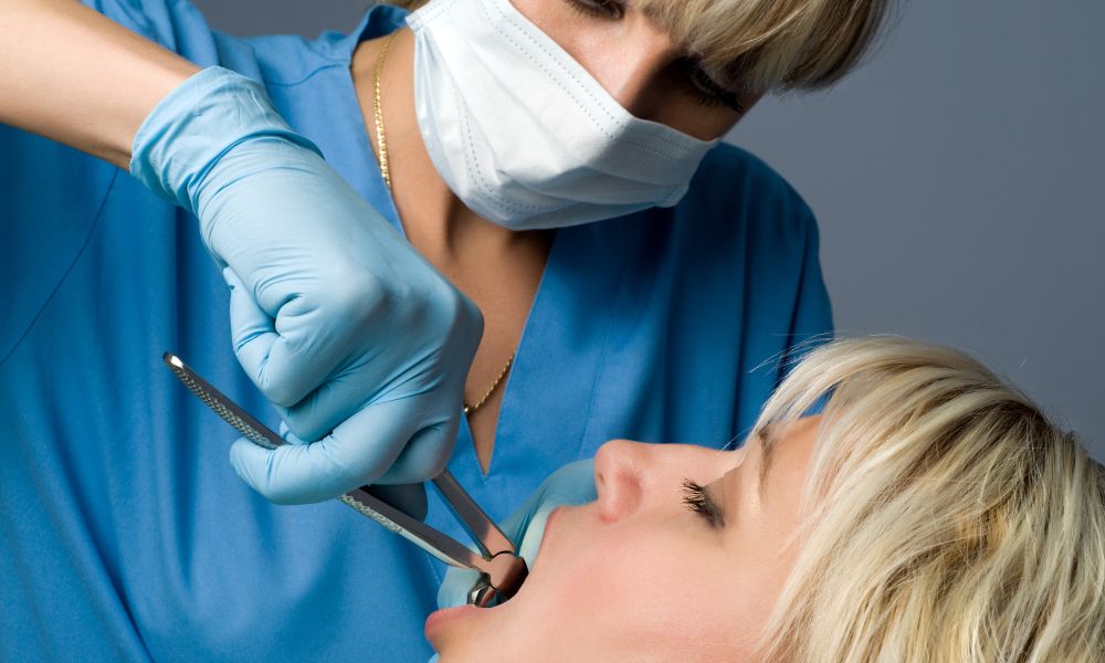 Benefits of performing wisdom tooth extraction at Obarrio Dental Clinic