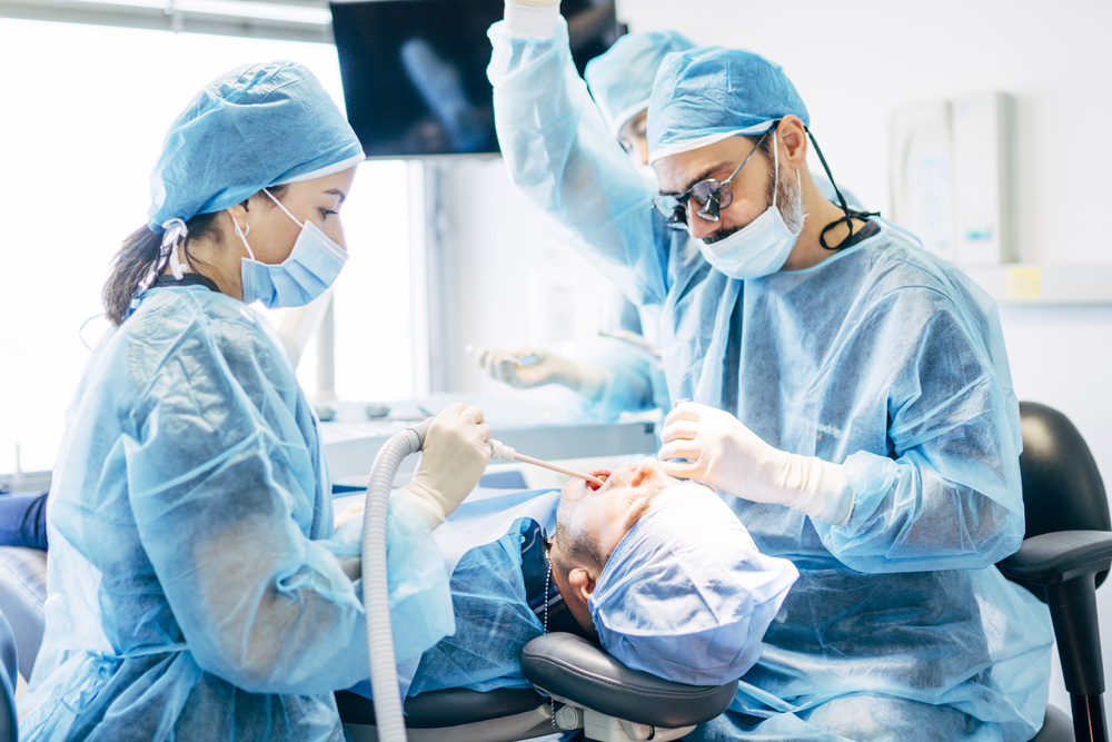 Innovación y tecnología cirugía oral de vanguardia en Panamá