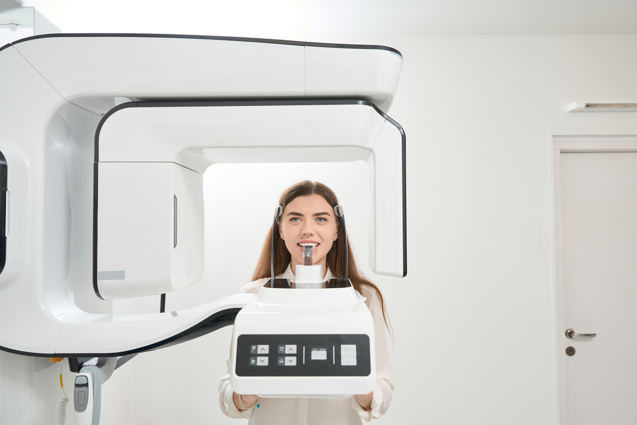 Tomografía Dental vs Radiografía Diferencias Clave en 2024